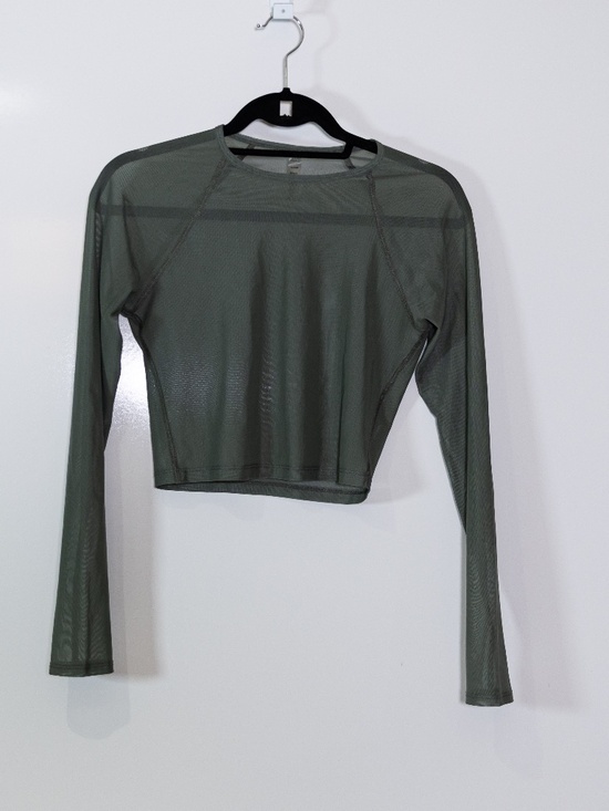 Beyond Yoga Tops - Beyond Yoga Women's Show Off Sheer Mesh Long Sleeve Cropped Top Modern Olive XS